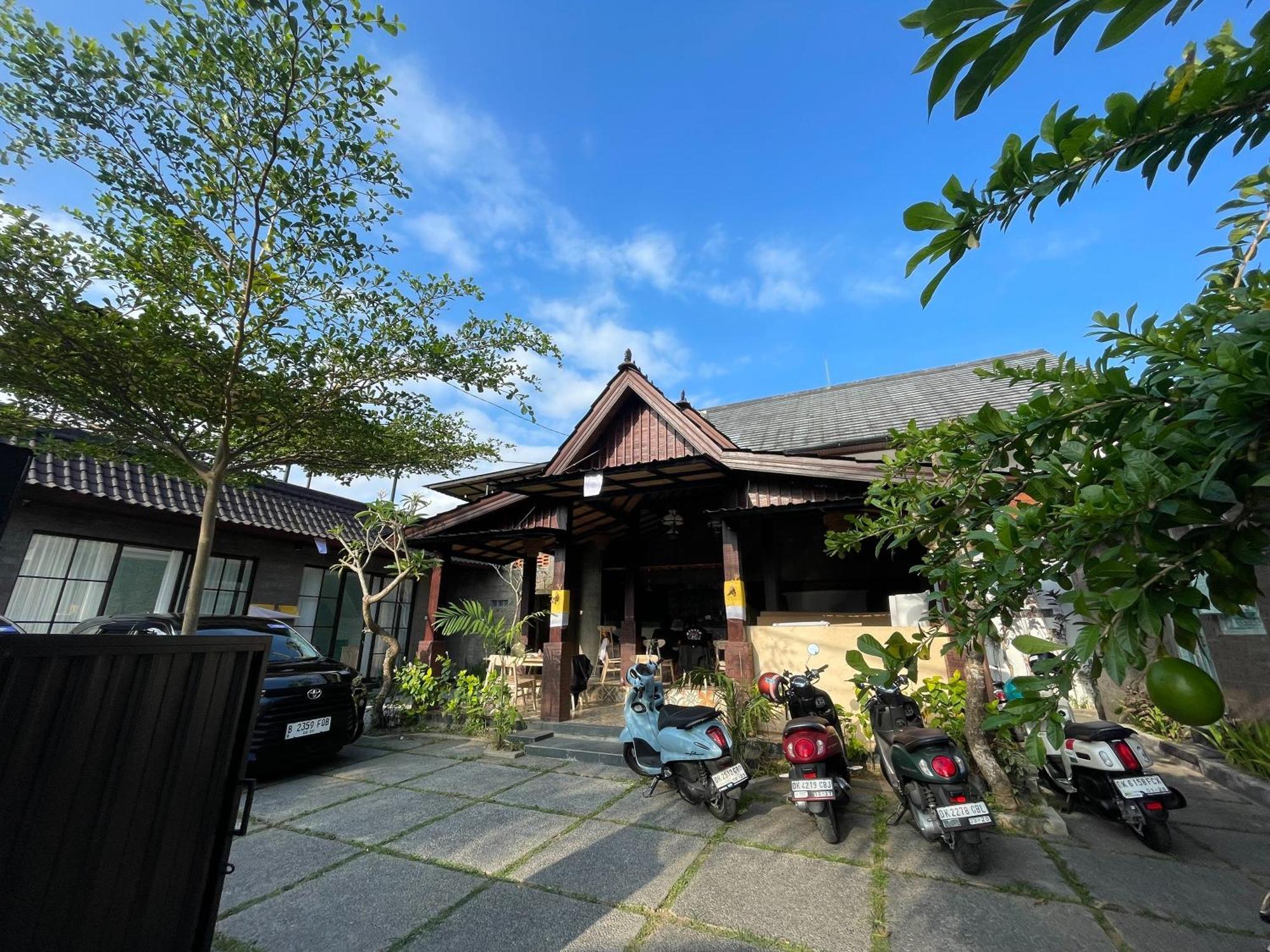 Nivaluma Hotell Ubud Eksteriør bilde